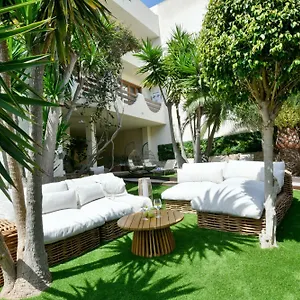 https://apartamentos-estanques.allmallorcahotels.com