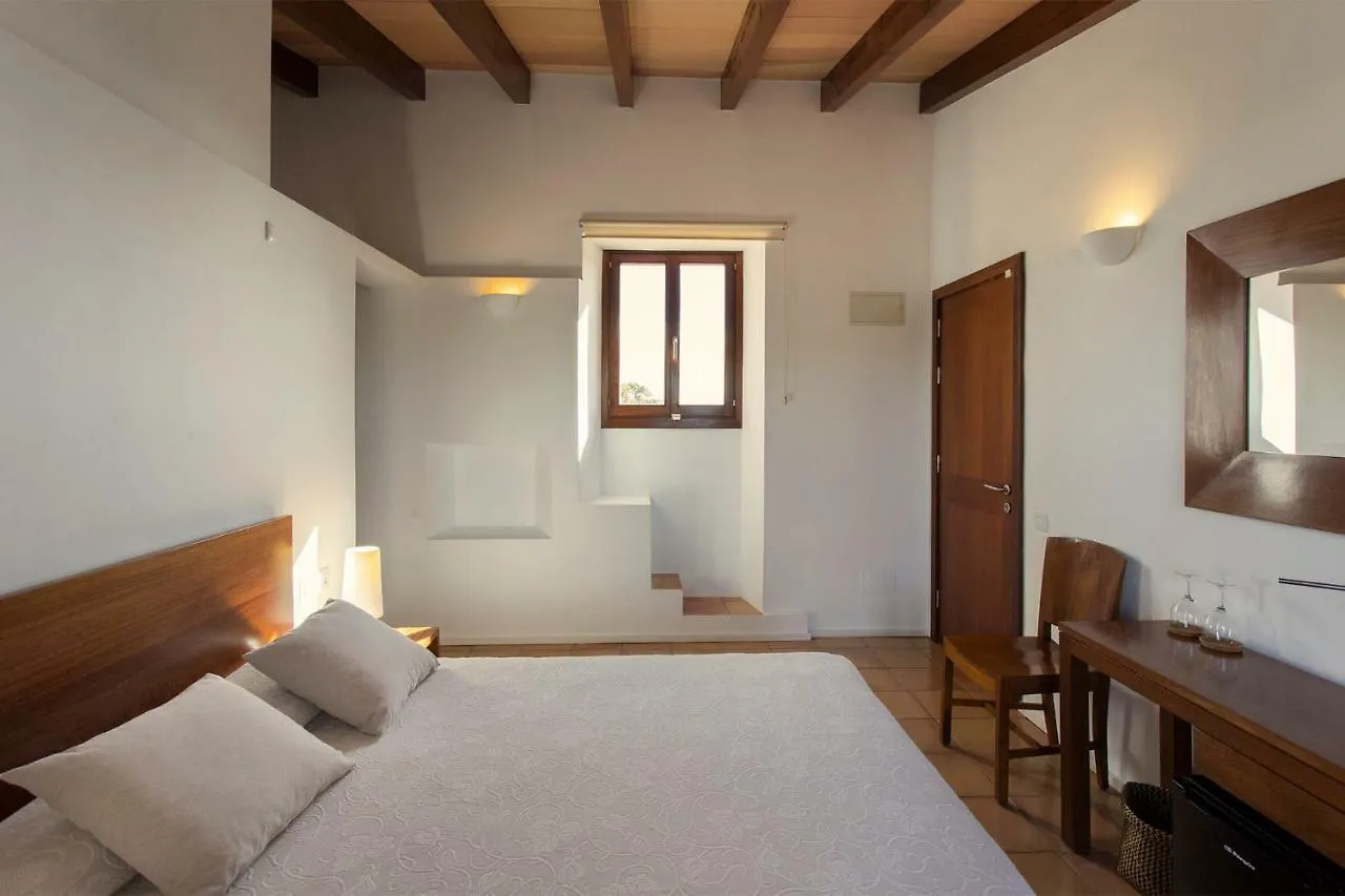 Agroturismo Ses Arenes Colonia de Sant Jordi 0*,